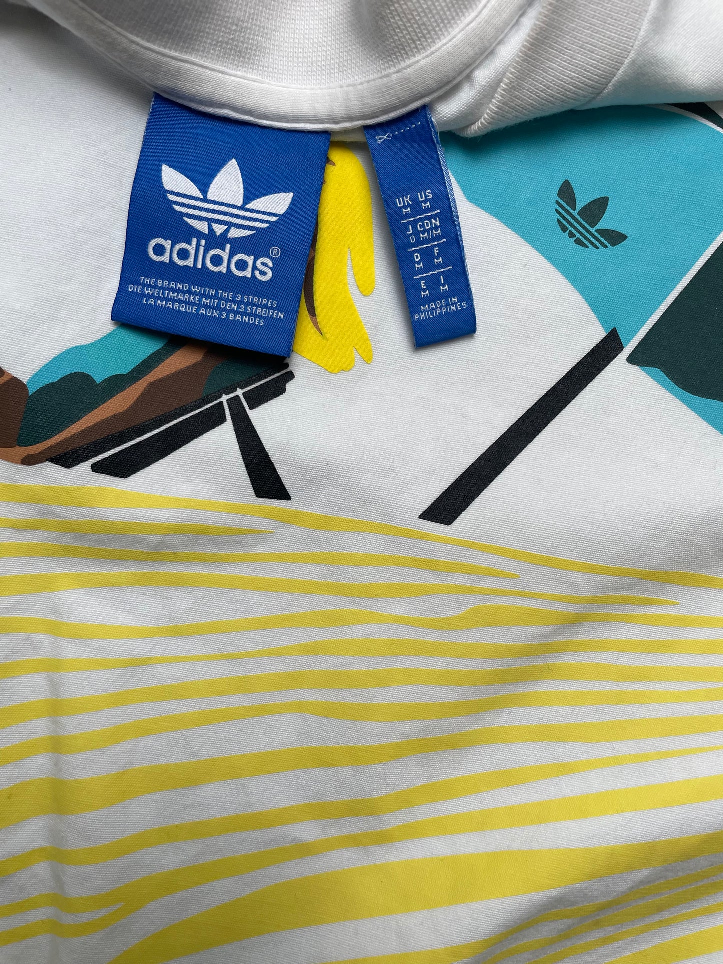 Vintage Y2K Adidas Island Club 1988 Archive Series Sweatshirt Medium