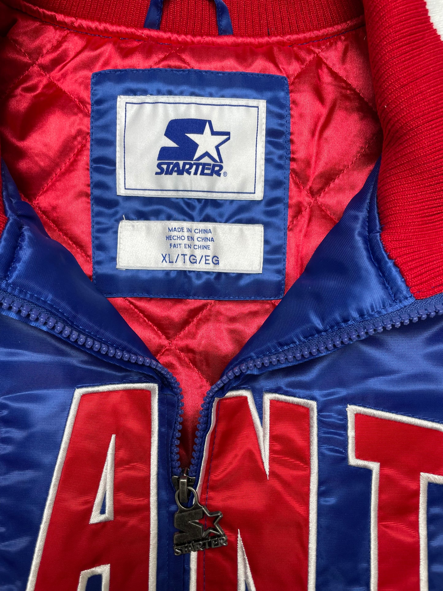 NEW WITH TAGS NEW YORK GIANTS STARTER JACKET XLARGE