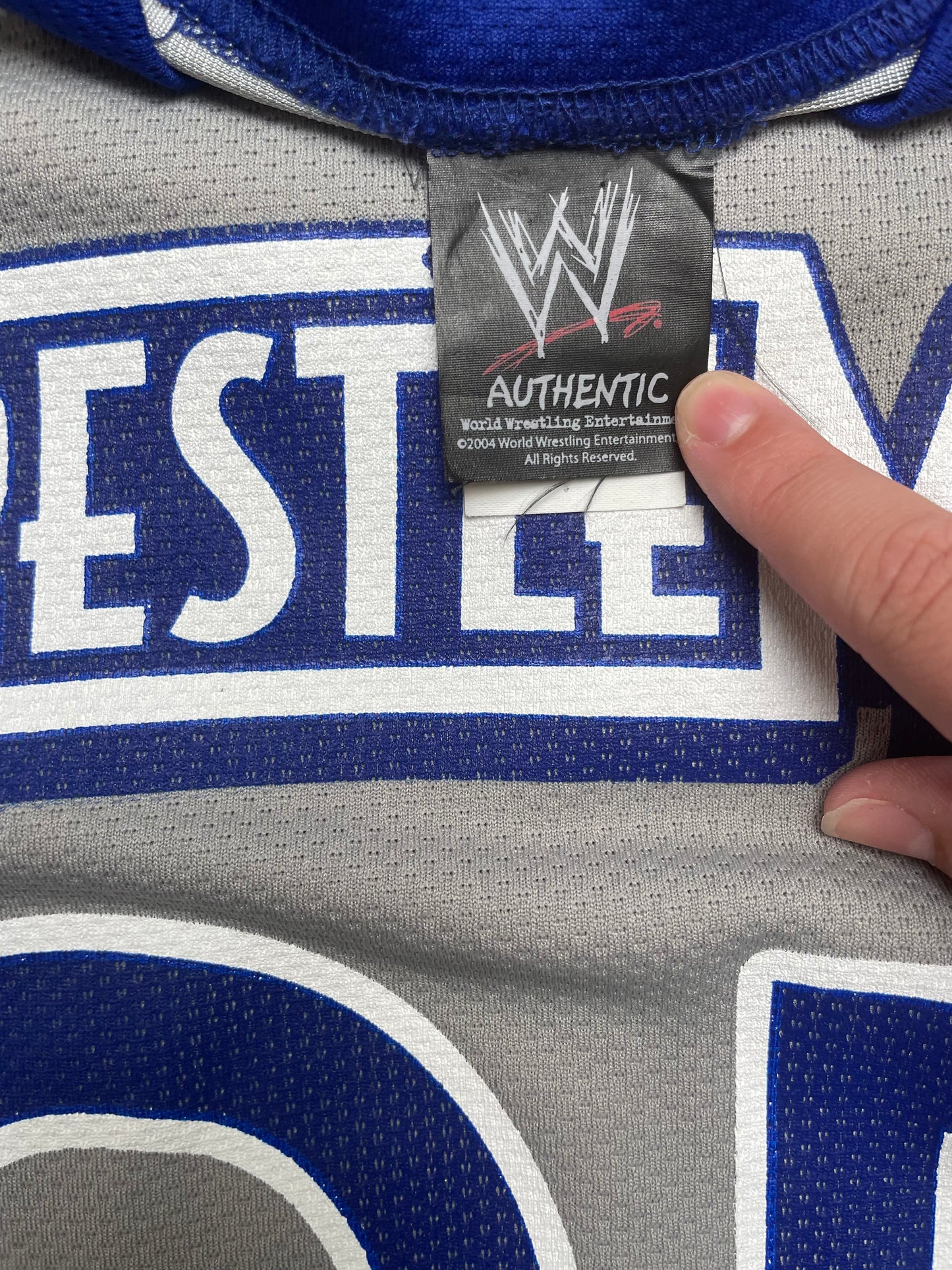 Vintage 2004 WWE Wrestle Mania Houston #25 Jersey Large