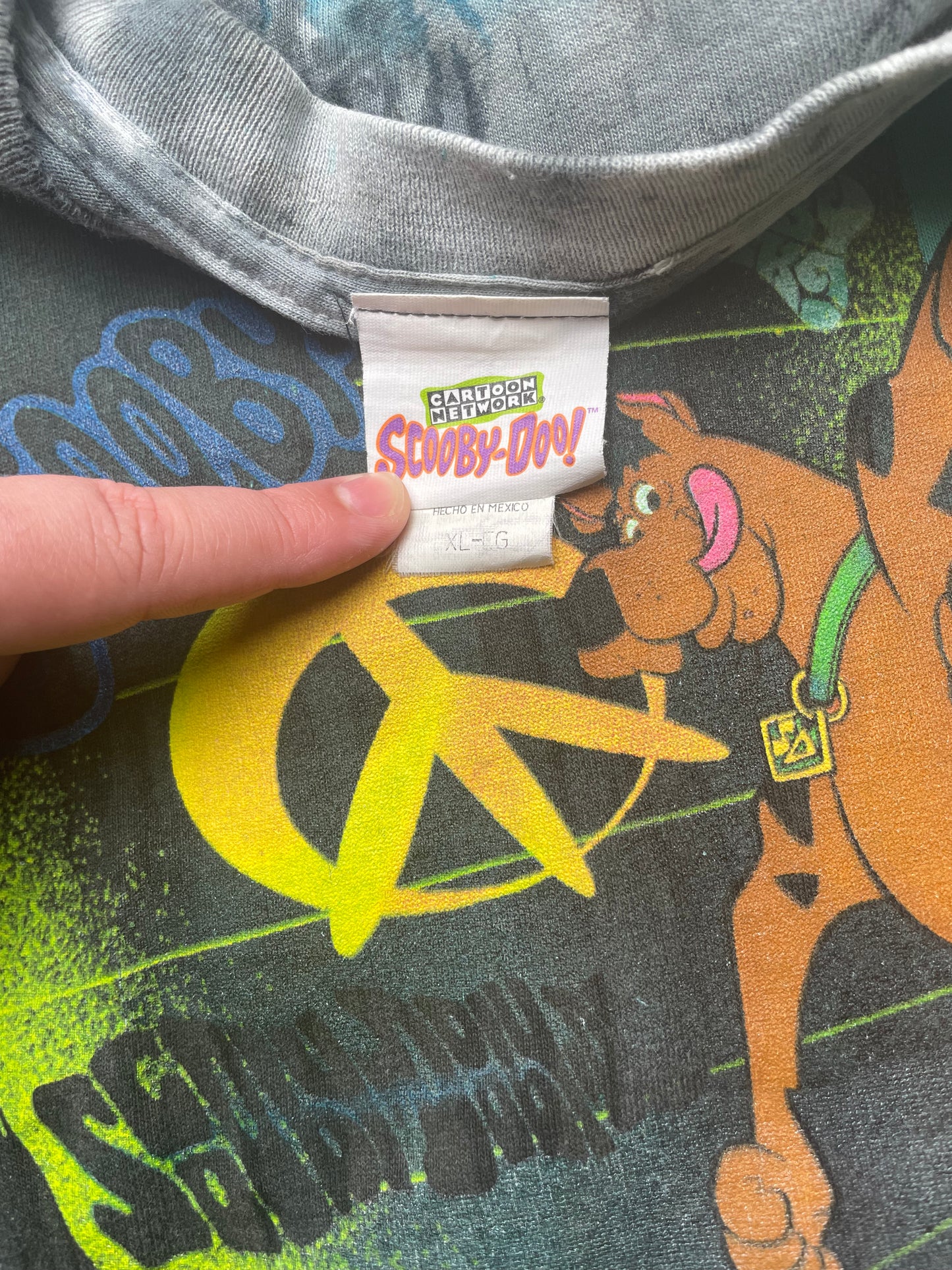 Vintage 1997 Scooby Doo Skateboarding Tie Dye Tshirt XLarge